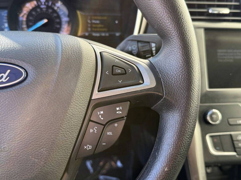 2019 Ford Fusion Hybrid SE