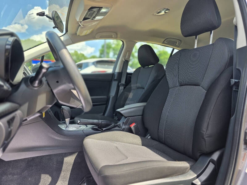 2019 Subaru Impreza 2.0i