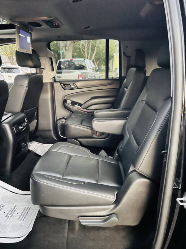 2017 GMC Yukon XL SLT