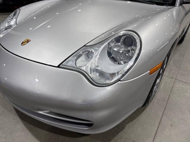 2004 Porsche 911