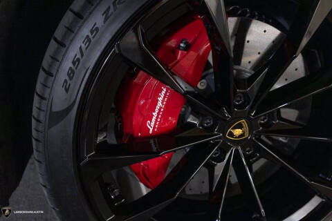 2024 Lamborghini Urus S