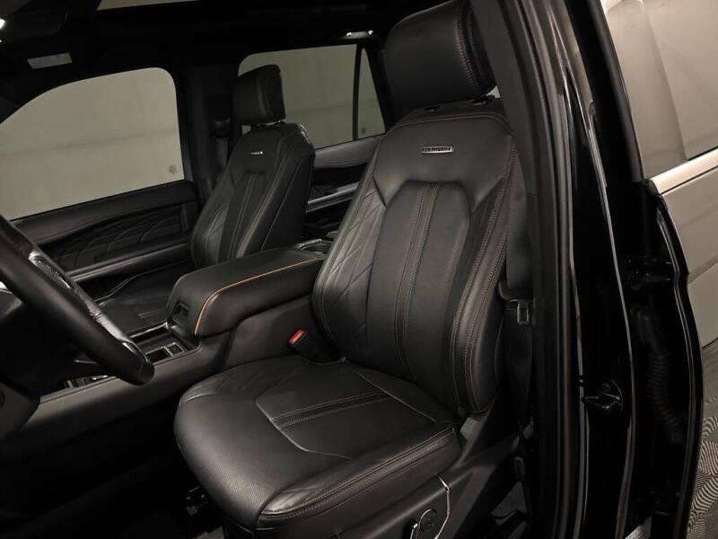 2024 Ford Expedition MAX Platinum