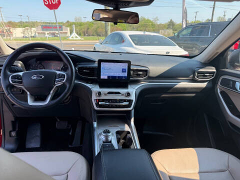 2021 Ford Explorer XLT