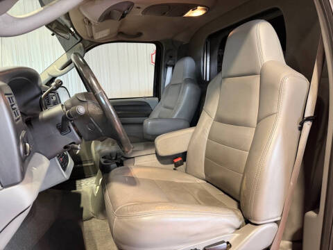 2005 Ford Excursion XLT