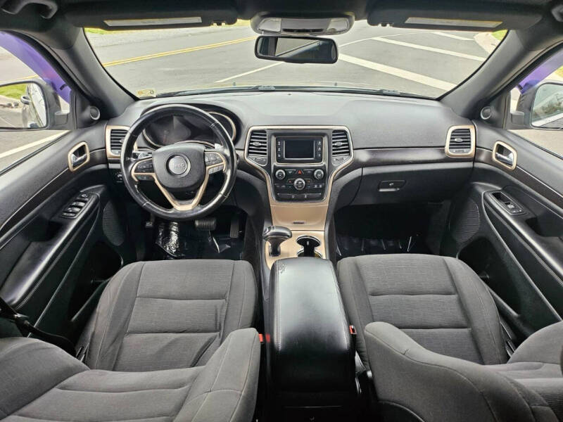 2015 Jeep Grand Cherokee Laredo