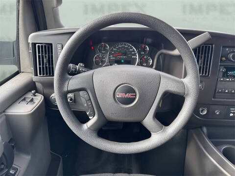 2023 GMC Savana 2500