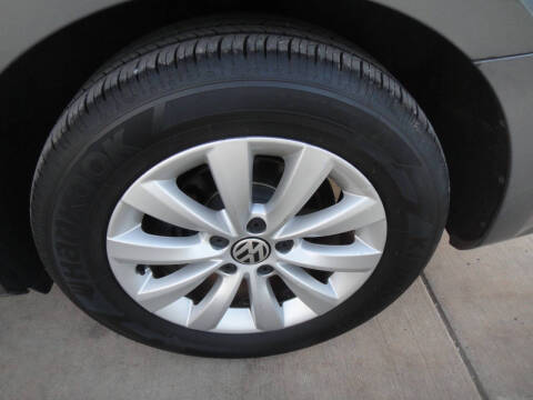 2013 Volkswagen Passat Wolfsburg Edition PZEV