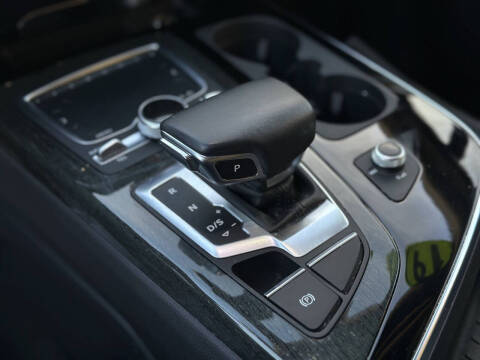 2019 Audi Q7 quattro SE Premium 55 TFSI