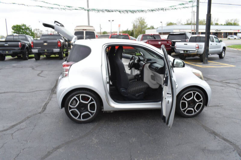 2013 Scion iQ