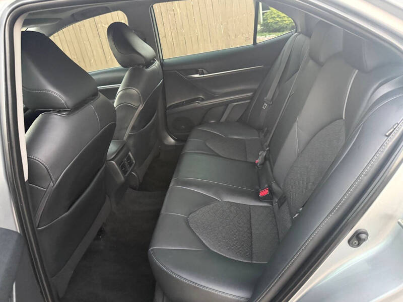 2020 Toyota Camry XSE