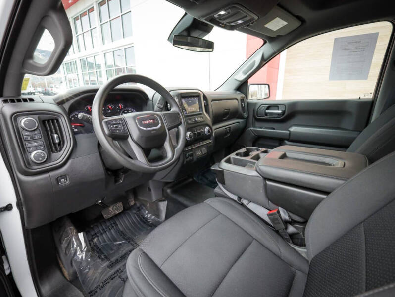 2023 GMC Sierra 1500 Pro