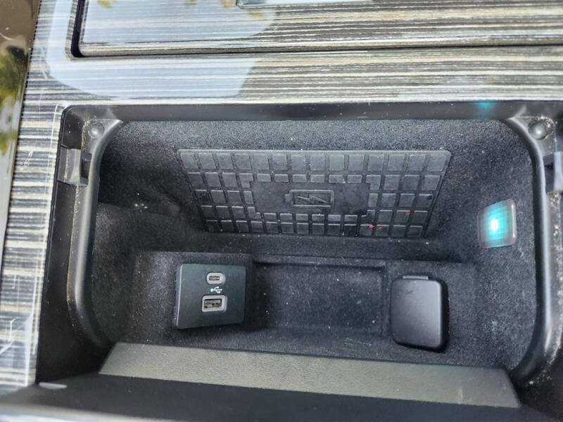 2021 Lincoln Navigator Black Label