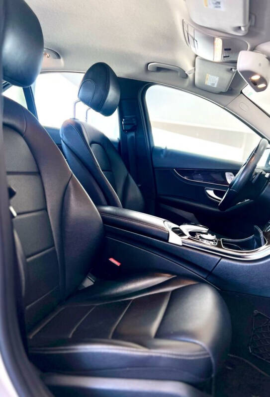 2015 Mercedes-Benz C-Class C 300