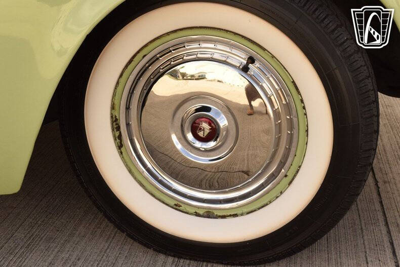 1956 Ford Thunderbird