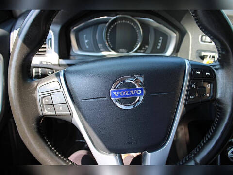 2017 Volvo V60 T5 Premier