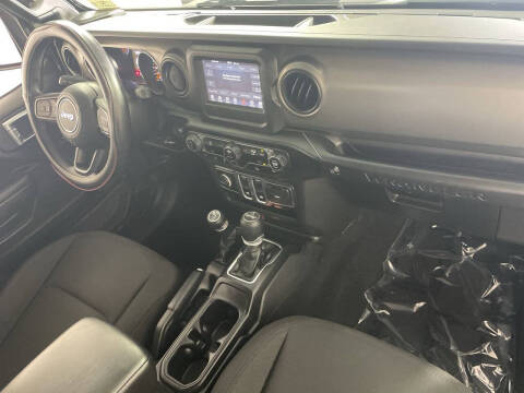 2022 Jeep Wrangler Sport