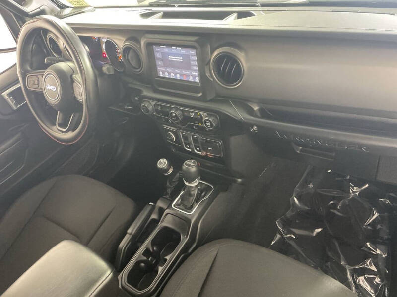 2022 Jeep Wrangler Sport