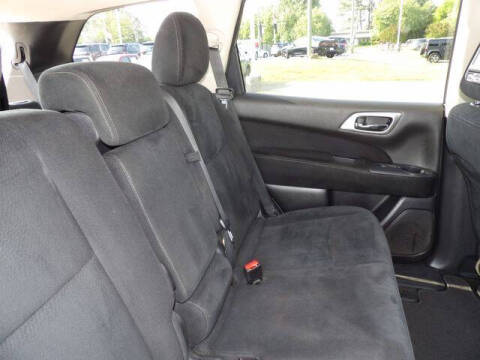 2013 Nissan Pathfinder SV