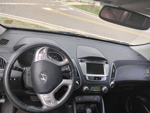 2011 Hyundai Tucson GLS