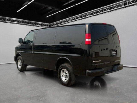 2021 Chevrolet Express 2500