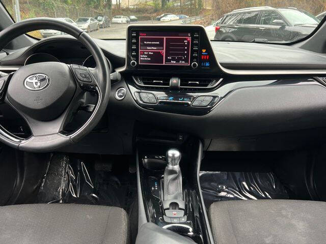 2019 Toyota C-HR XLE