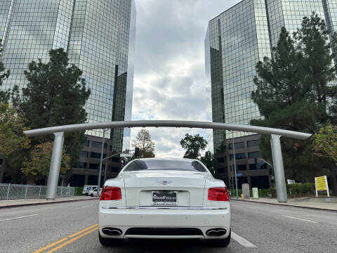 2018 Bentley Flying Spur V8