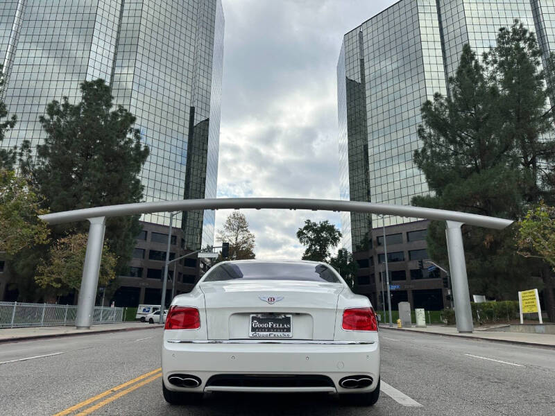 2018 Bentley Flying Spur V8