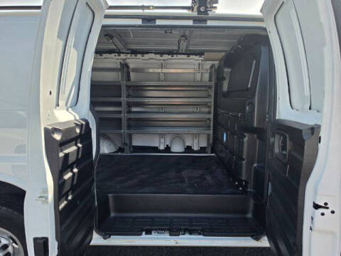 2021 Chevrolet Express 2500