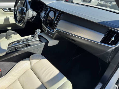 2021 Volvo V90 T5 R-Design