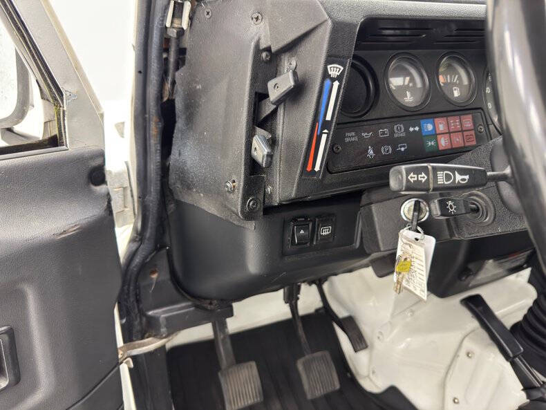 1991 Land Rover Defender