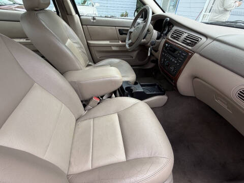 2006 Ford Taurus SEL