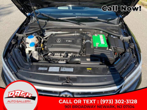 2017 Volkswagen Passat 1.8T SEL Premium