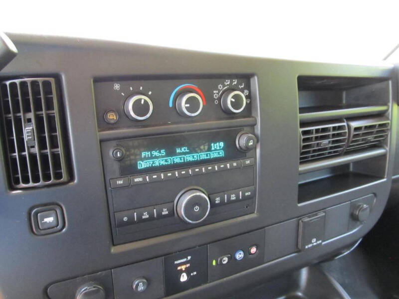 2022 GMC Savana 3500