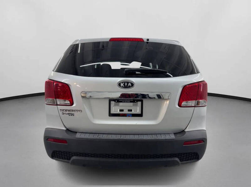 2012 Kia Sorento LX