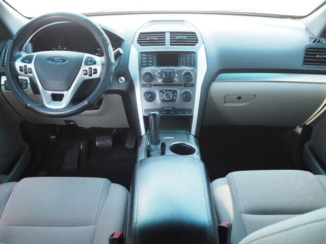 2012 Ford Explorer
