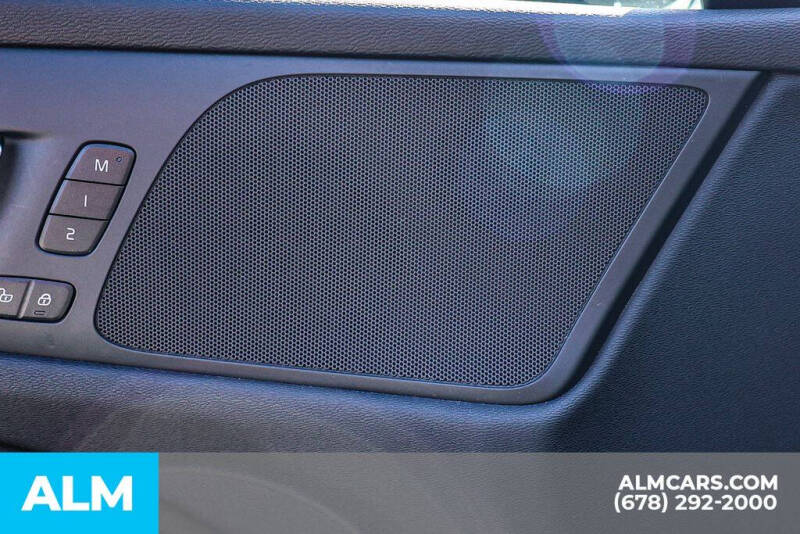 2024 Volvo S60 B5 Core Dark Theme