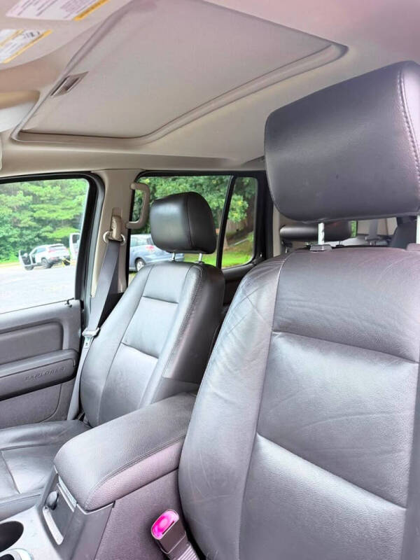 2006 Ford Explorer Limited