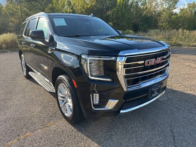 2024 GMC Yukon SLT
