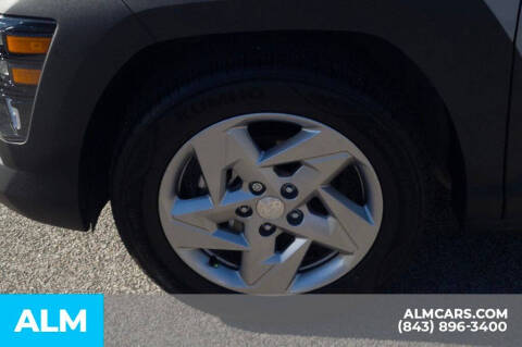 2025 Hyundai Kona SE