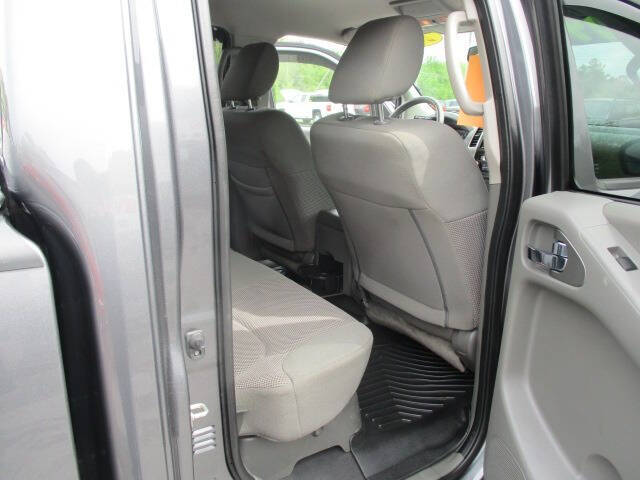 2020 Nissan Frontier SV