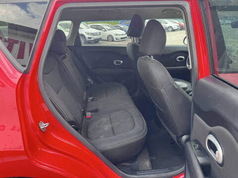 2015 Kia Soul +