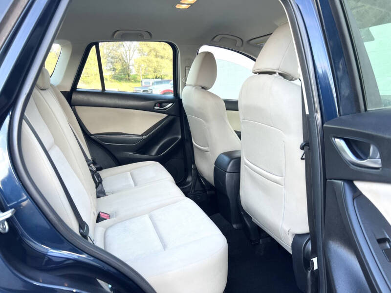 2016 Mazda CX-5 Sport