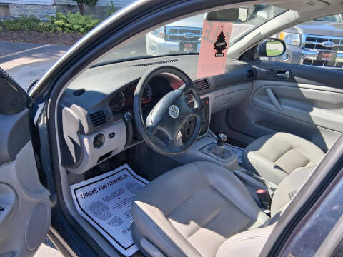 2005 Volkswagen Passat GL 1.8T