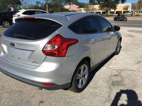2014 Ford Focus SE