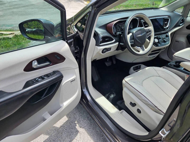 2017 Chrysler Pacifica Limited