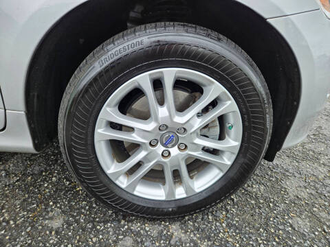 2015 Volvo XC60 T5 Premier