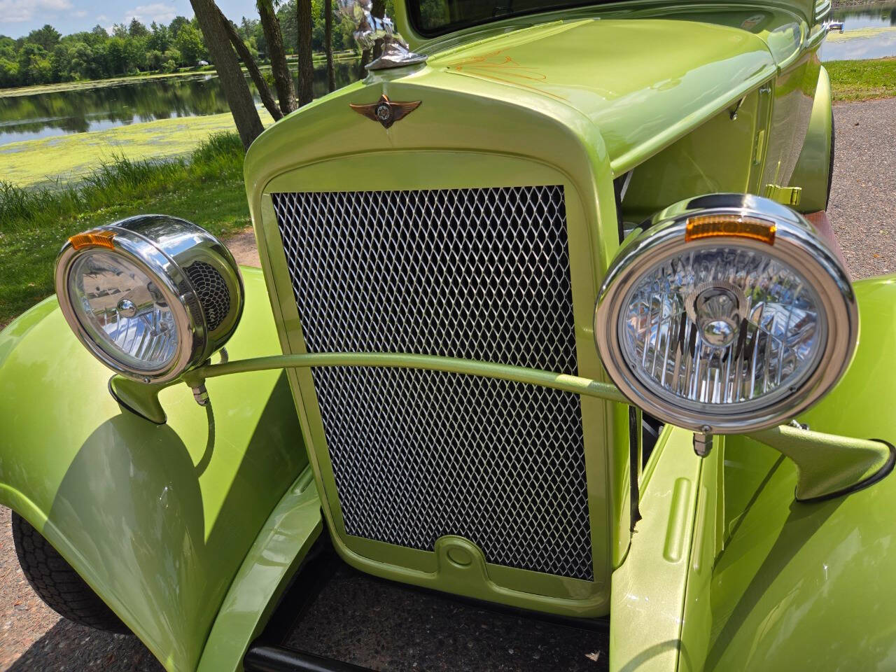 1930 Dodge 5-Window Coupe 24