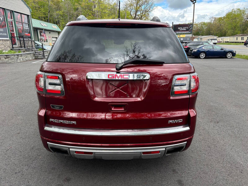 2015 GMC Acadia Denali