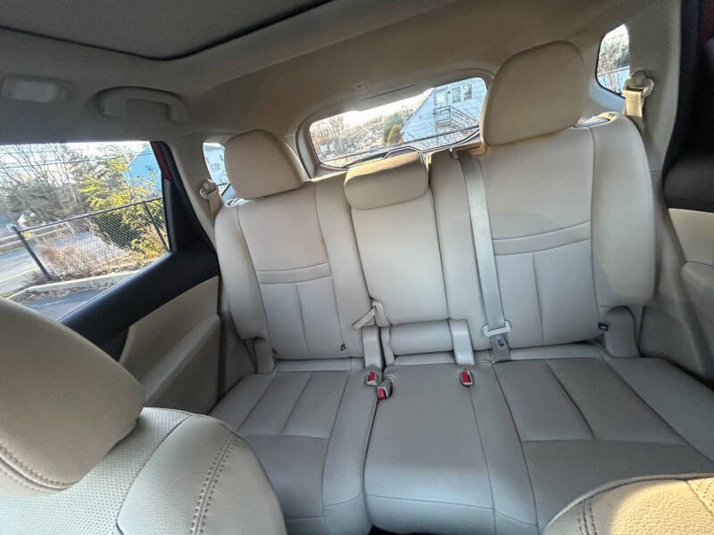 2016 Nissan Rogue SL