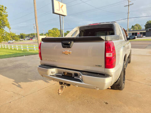 2010 Chevrolet Avalanche LT